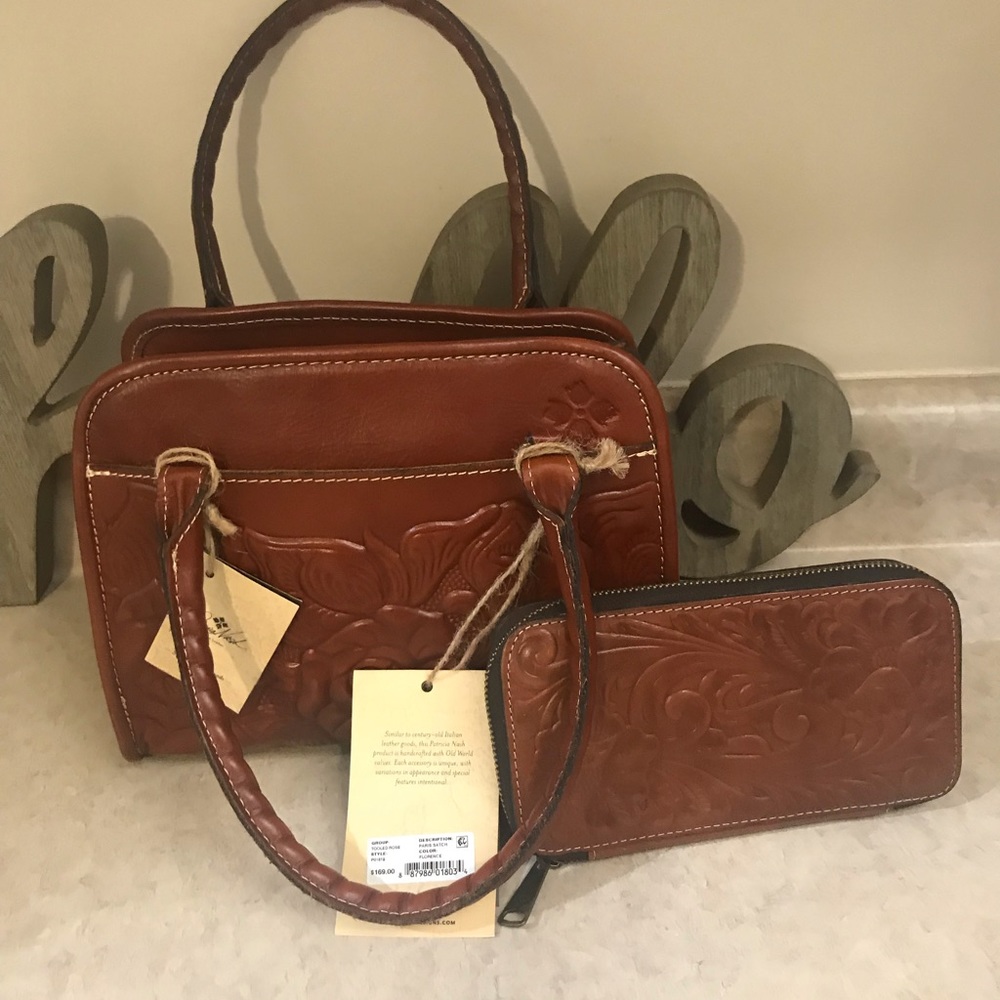 Patricia Nash satchel and wallet